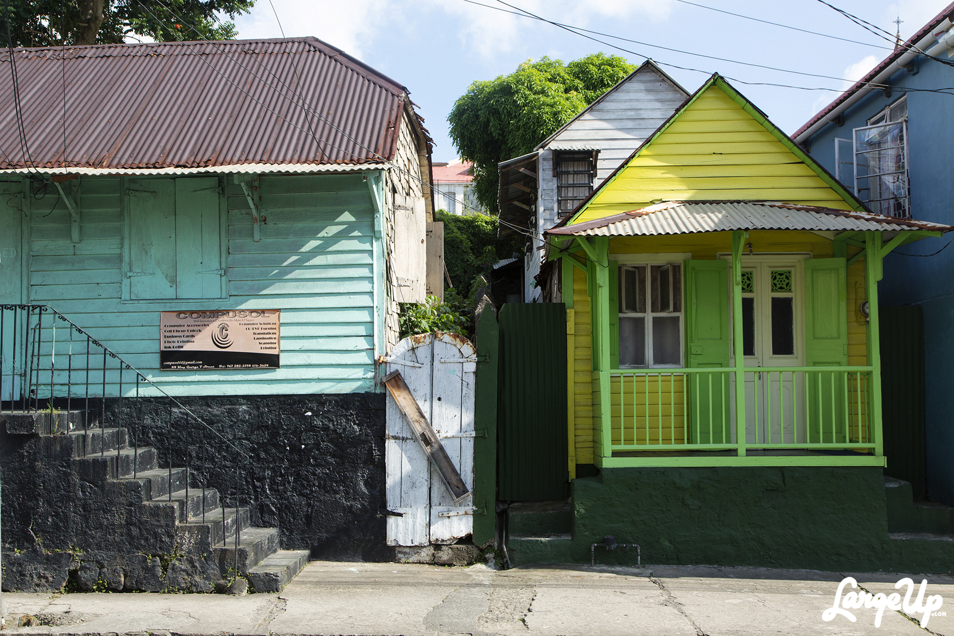 Beautiful Dominica Roseau Walls LargeUp